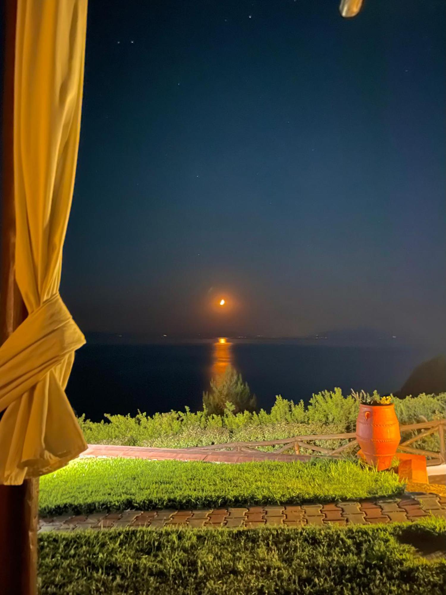Koumaros Villas Aya Paraskevi Dış mekan fotoğraf